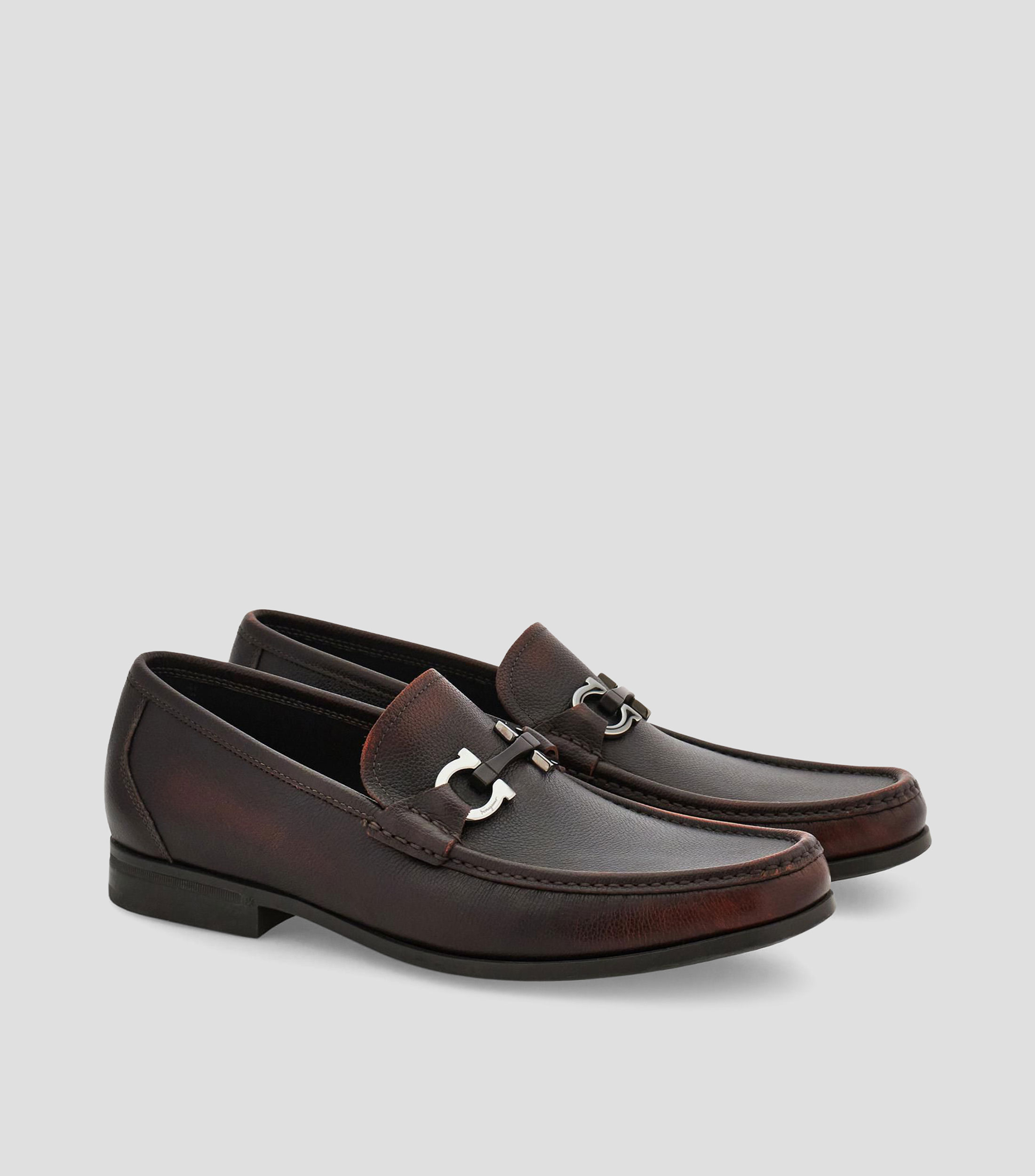 Mocasines con estribo Gancini Hombre